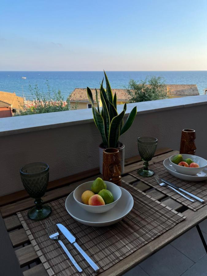 Costal Apartment Glyfáda Eksteriør bilde