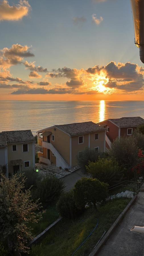 Costal Apartment Glyfáda Eksteriør bilde