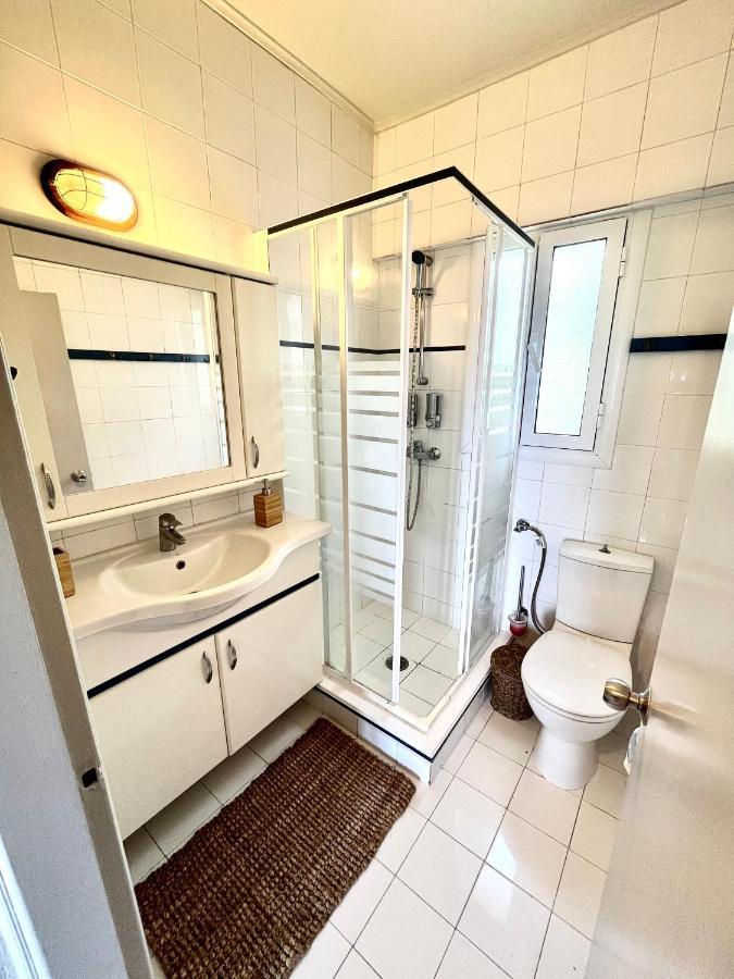 Costal Apartment Glyfáda Eksteriør bilde